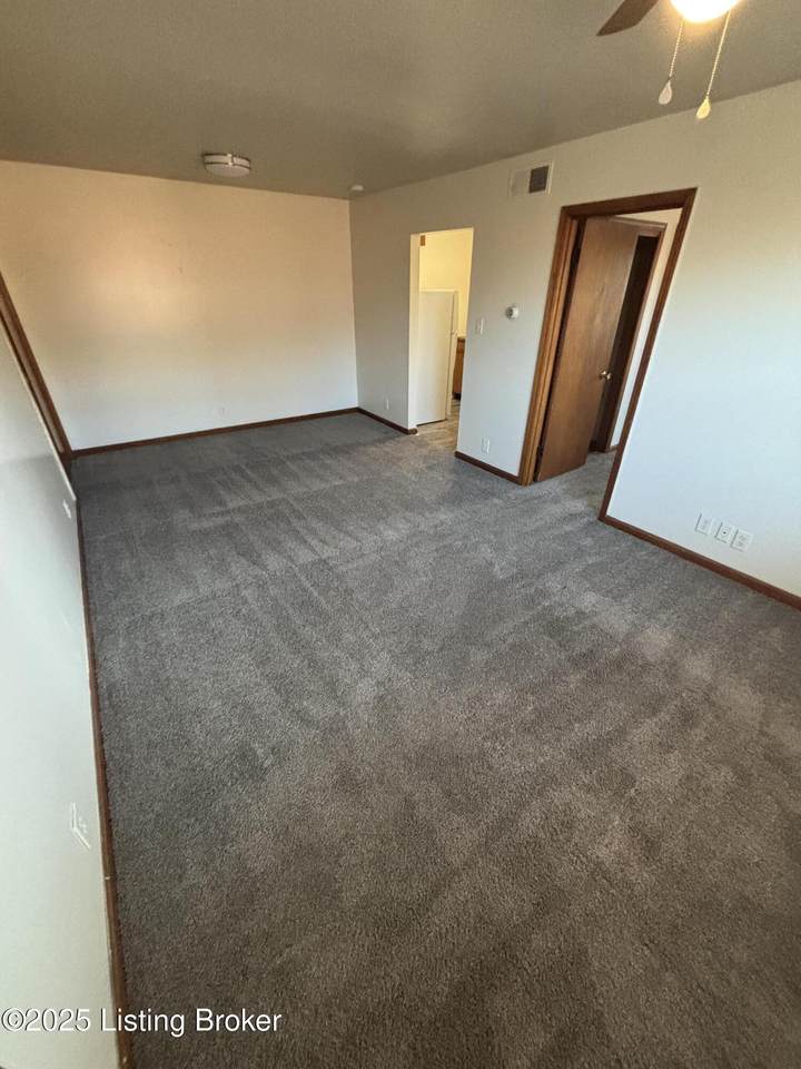 3017 Pamela Way - Photo 1