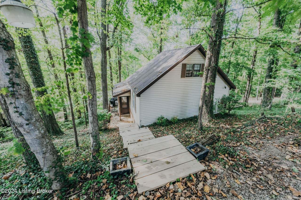 110 Nathan Rd - Photo 1