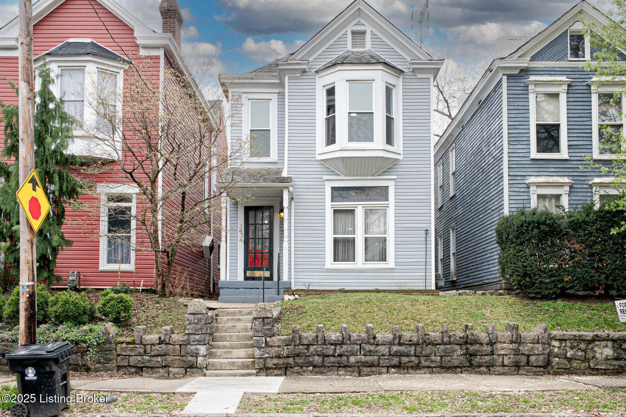 1434 Christy Ave - Photo 1