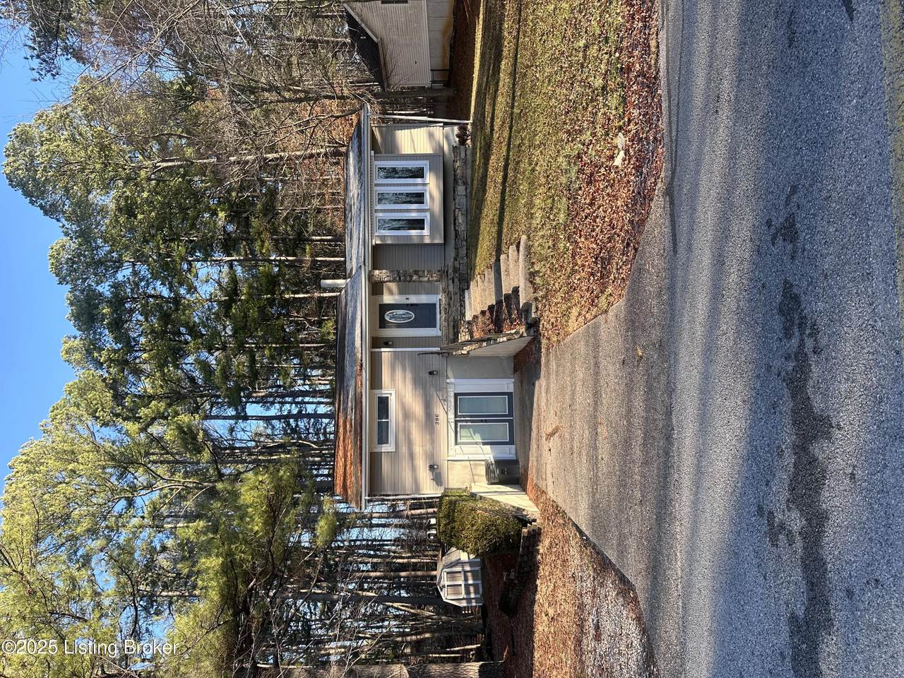 386 Pine Ridge Dr - Photo 1