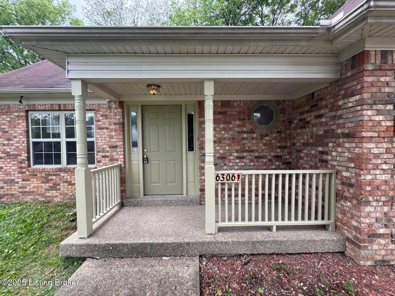 https://bt-photos.global.ssl.fastly.net/louisville/1280_boomver_1_1685807-2.jpg