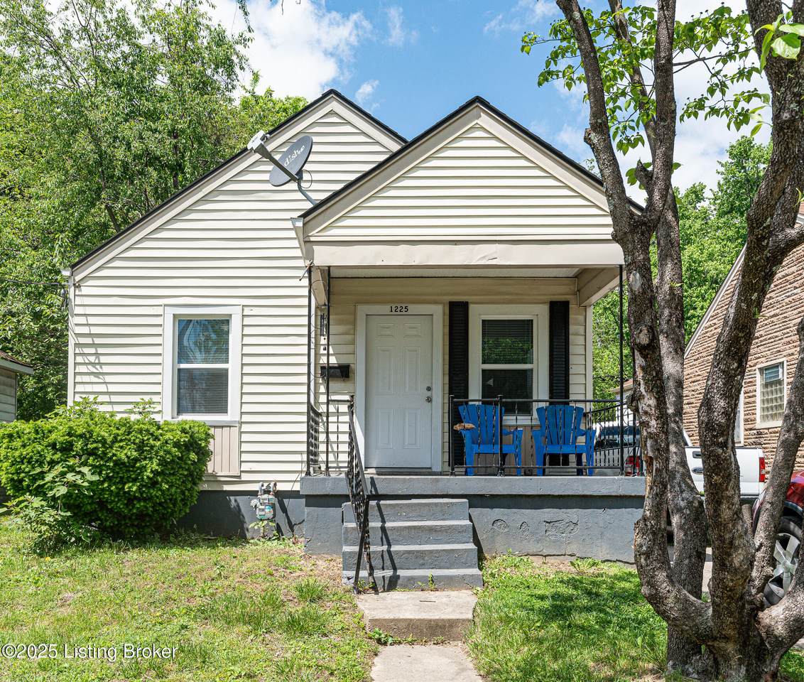 1225 Bicknell Ave - Photo 1