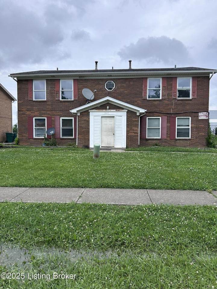 7415 Garrison Rd - Photo 1