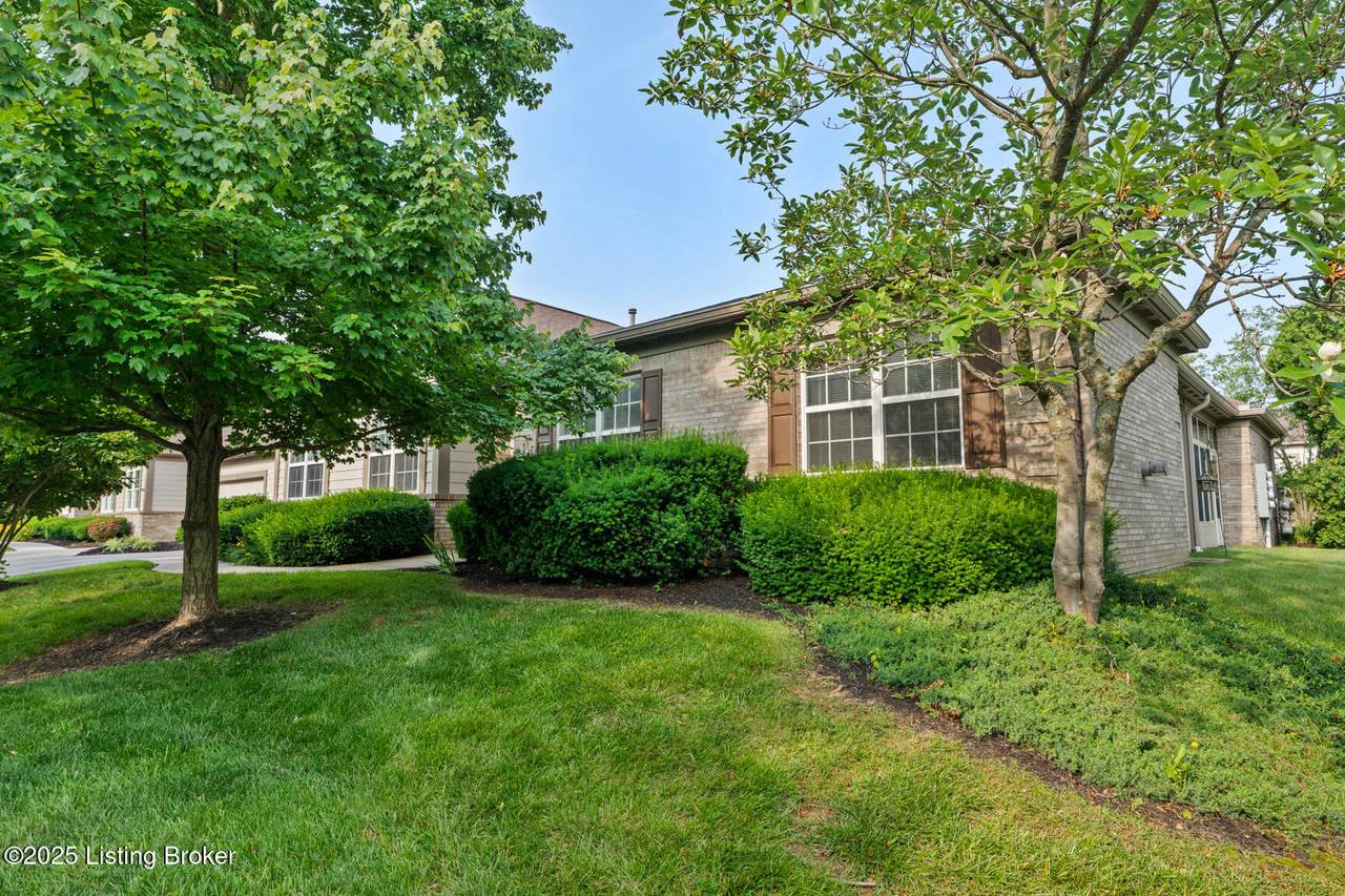 1208 Elderberry Ln - Photo 1