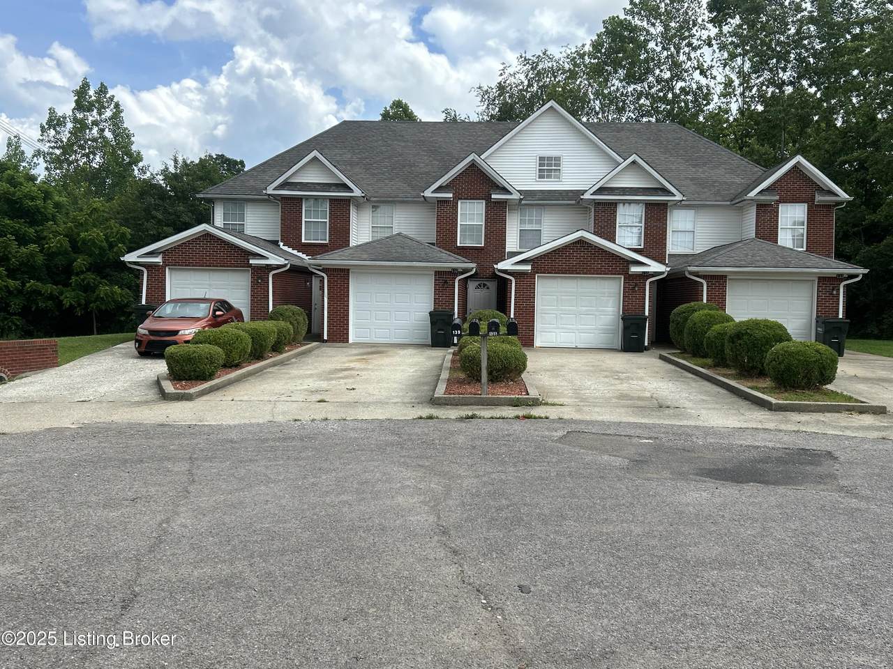 137 Ash Court Ct - Photo 1