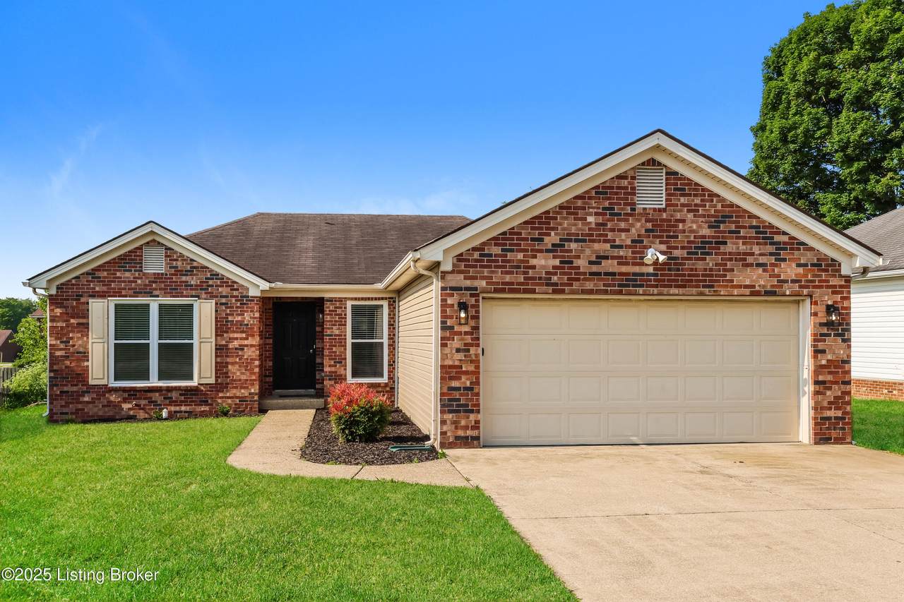 2045 Osprey Ave - Photo 1