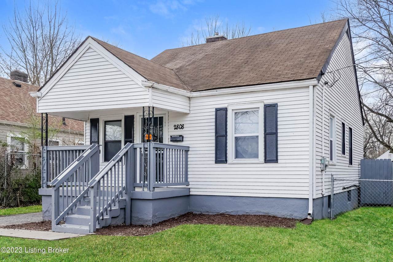 2808 Conestoga Ave - Photo 1
