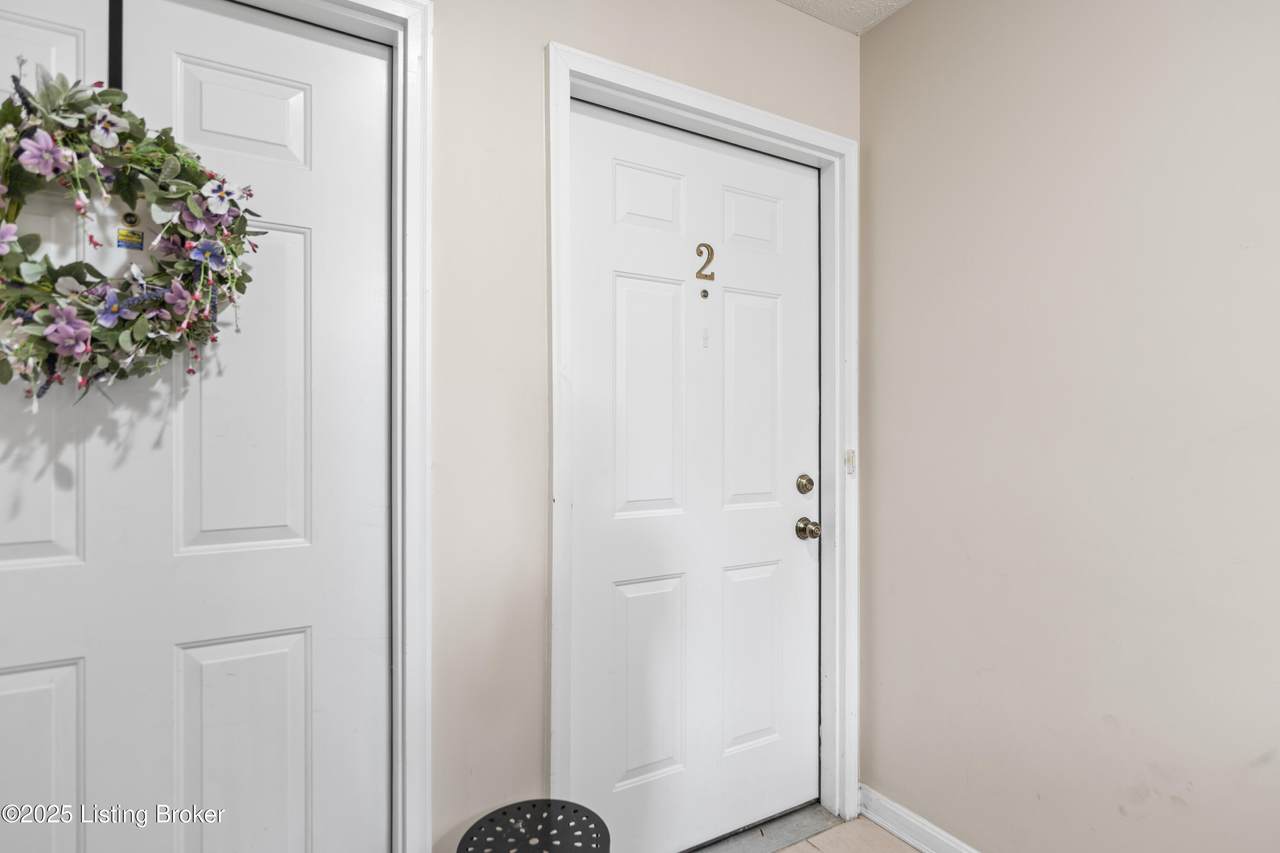 https://bt-photos.global.ssl.fastly.net/louisville/1280_boomver_1_1690451-2.jpg