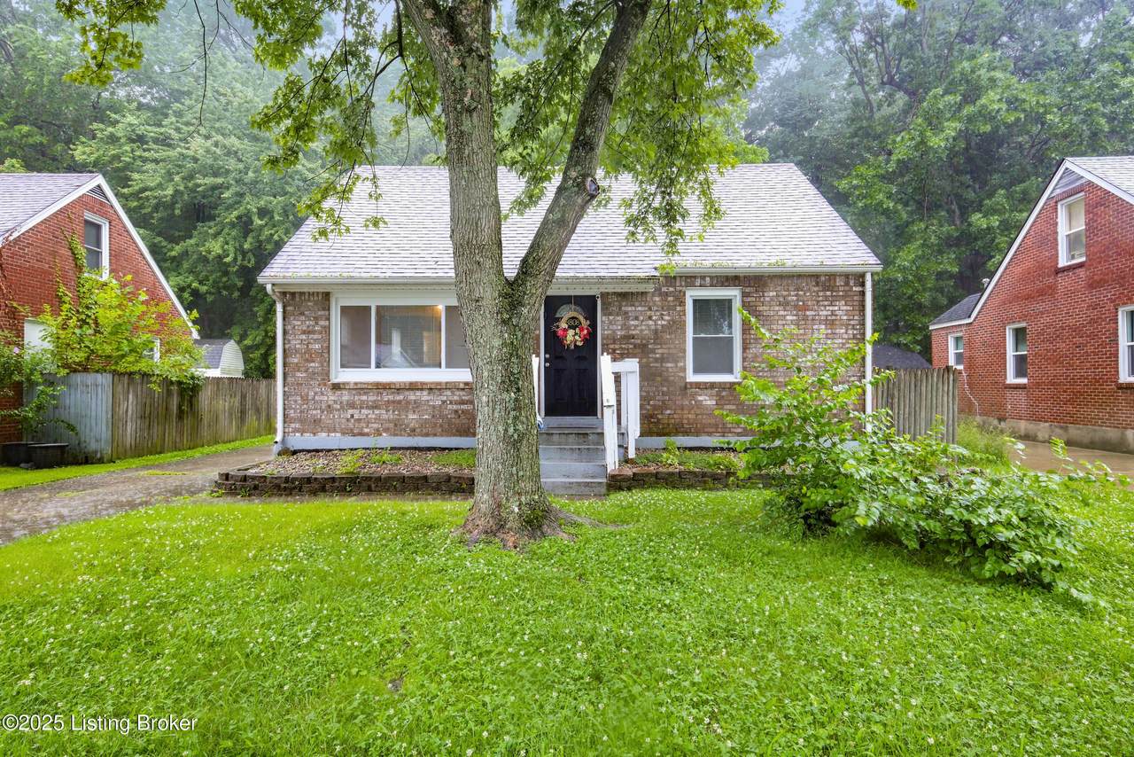 8808 Willowcreek Dr - Photo 1