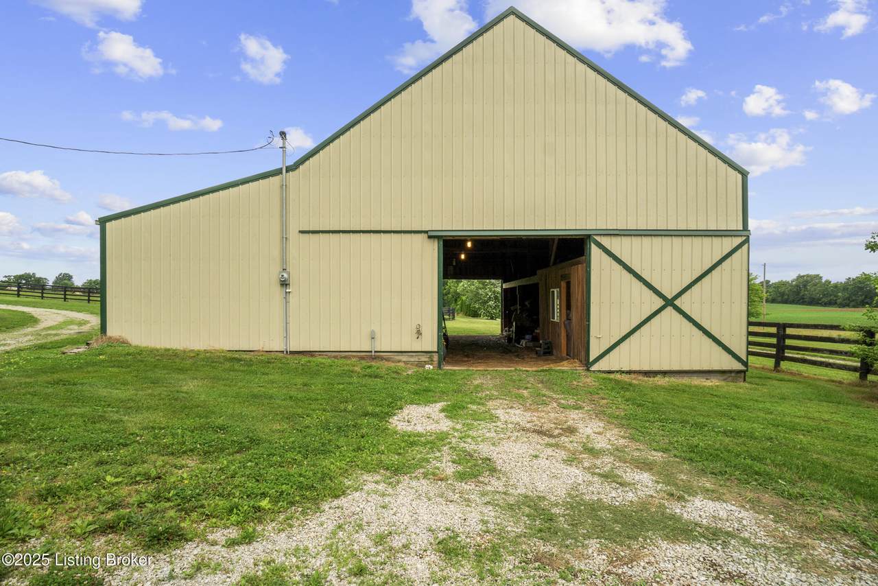 https://bt-photos.global.ssl.fastly.net/louisville/1280_boomver_1_1691085-2.jpg