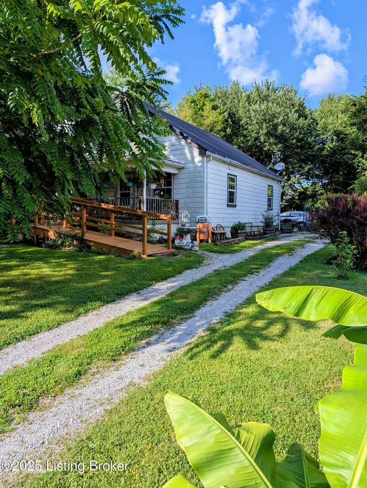 118 Hardin Spring Rd - Photo 1