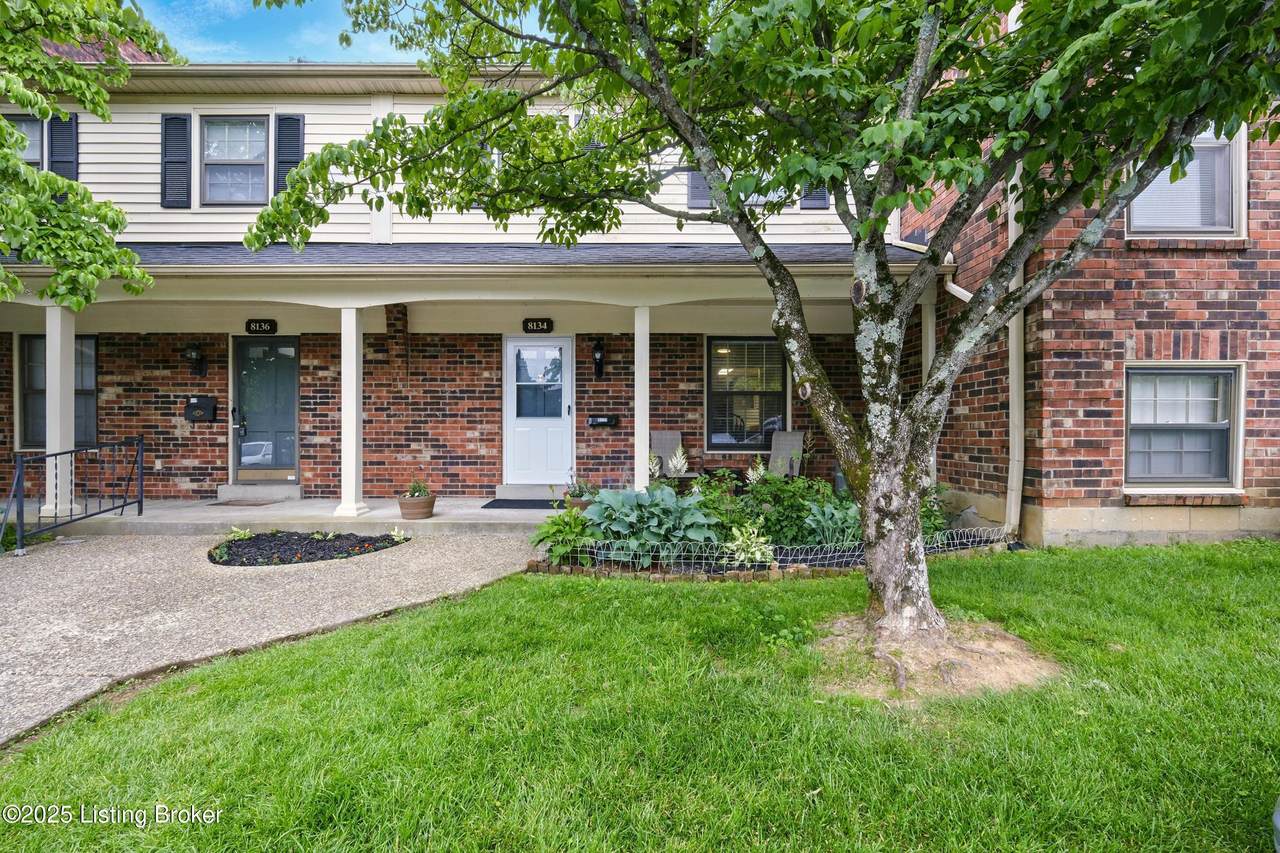 8134 Lake Terrace - Photo 1