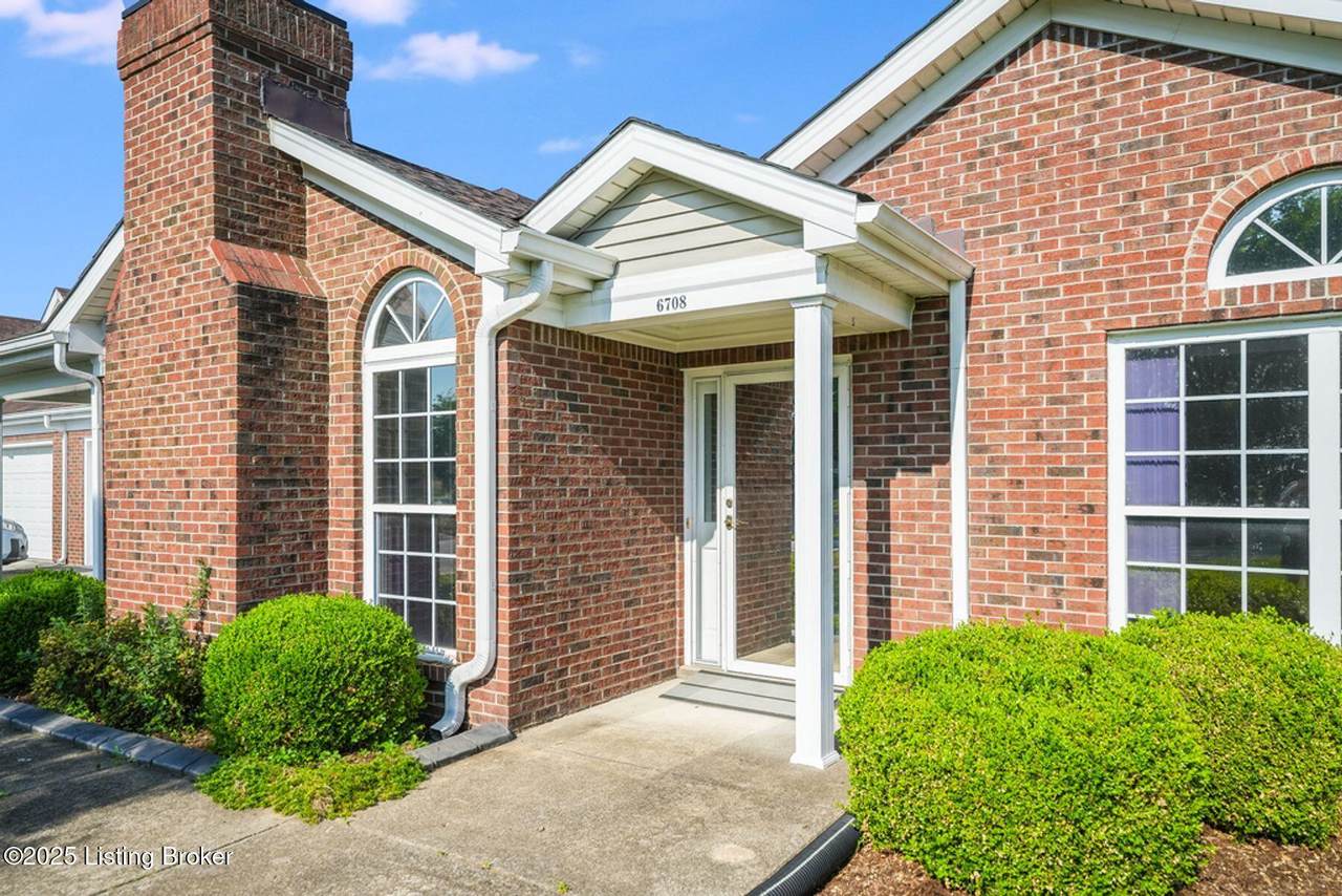 6708 Island Pointe Pl - Photo 1