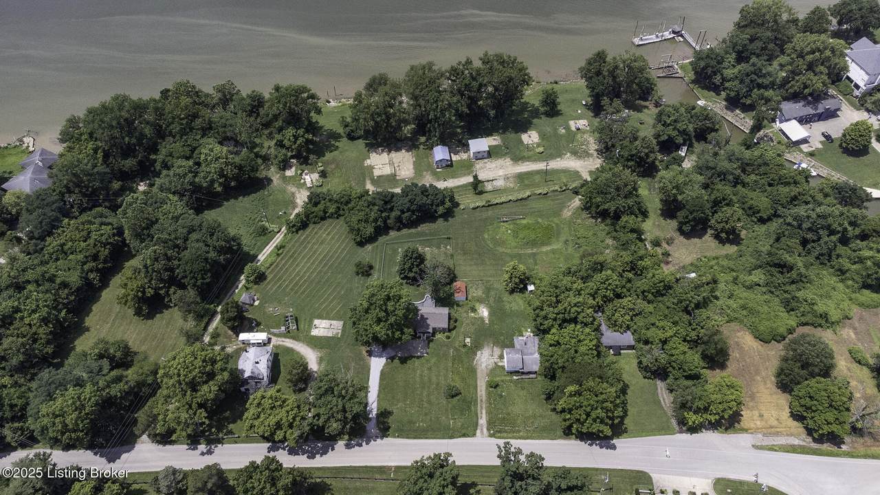 5209 River Rd - Photo 1