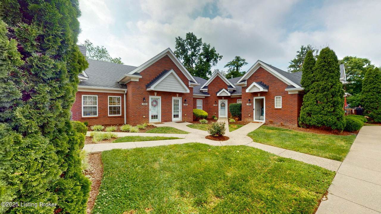 7236 Michael Benjamin Cir - Photo 1