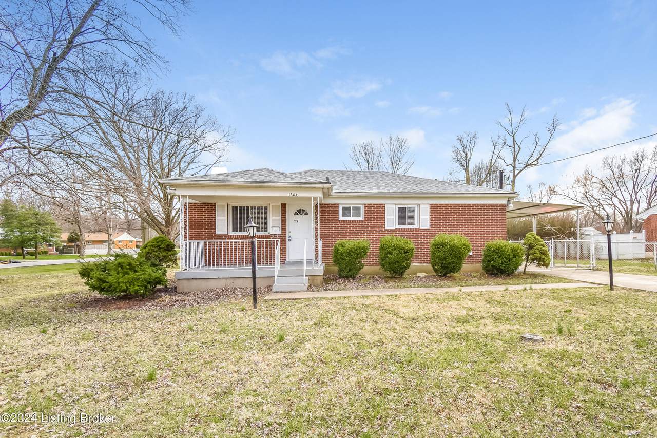 1604 Louise Ave - Photo 1