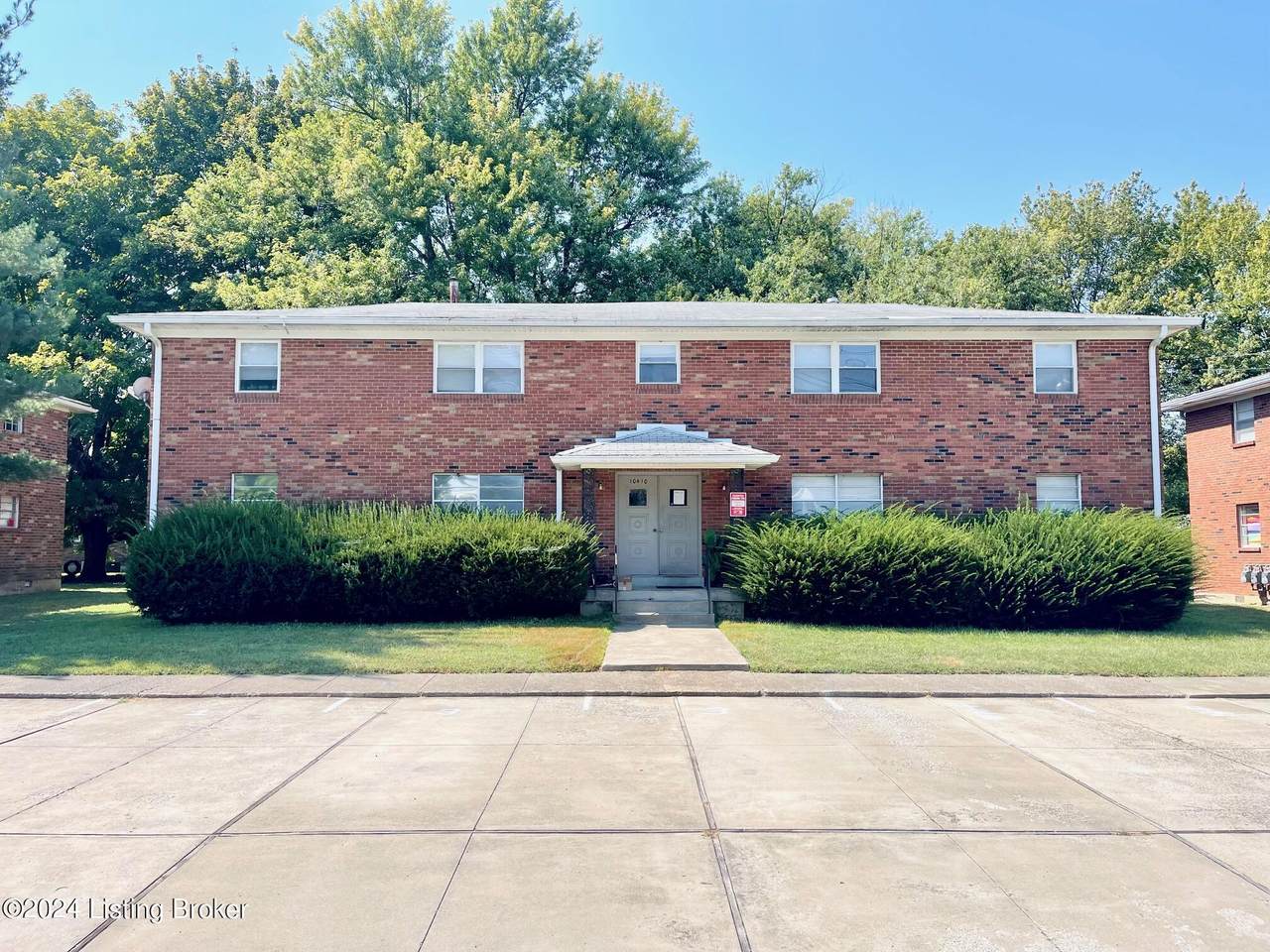 10410 Torrington Rd - Photo 1