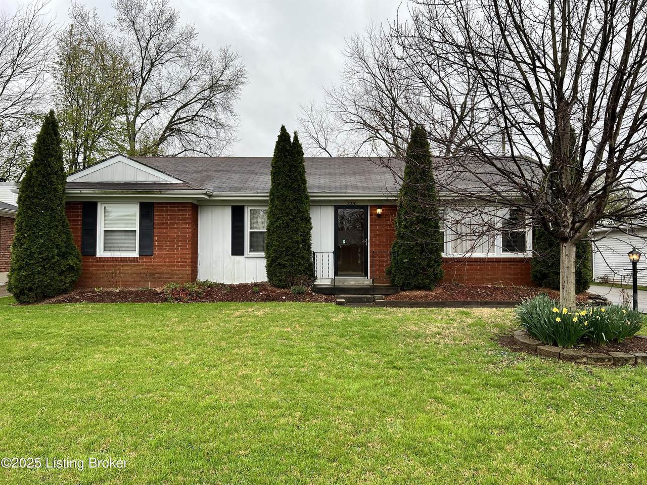 9310 Habersham Dr - Photo 1