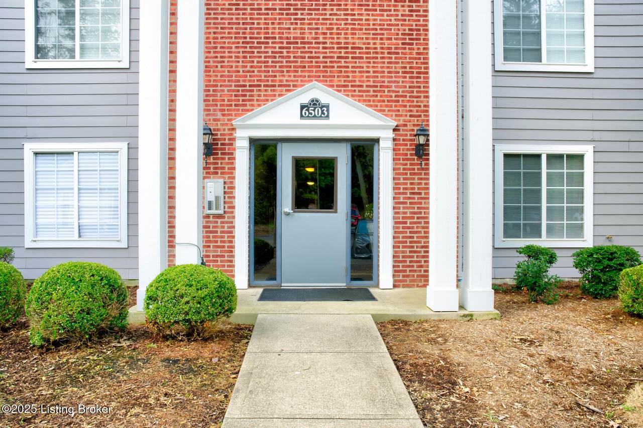 6503 Shelton Cir - Photo 1