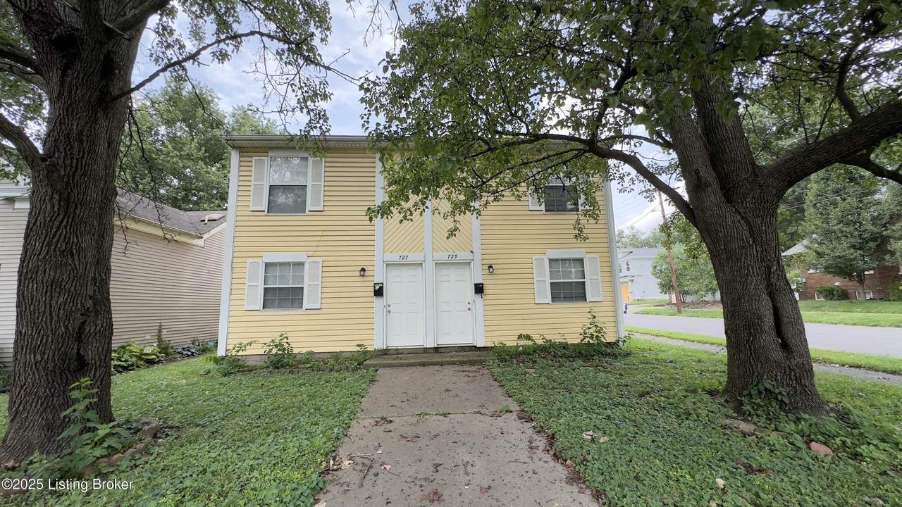727 Court Ave - Photo 1