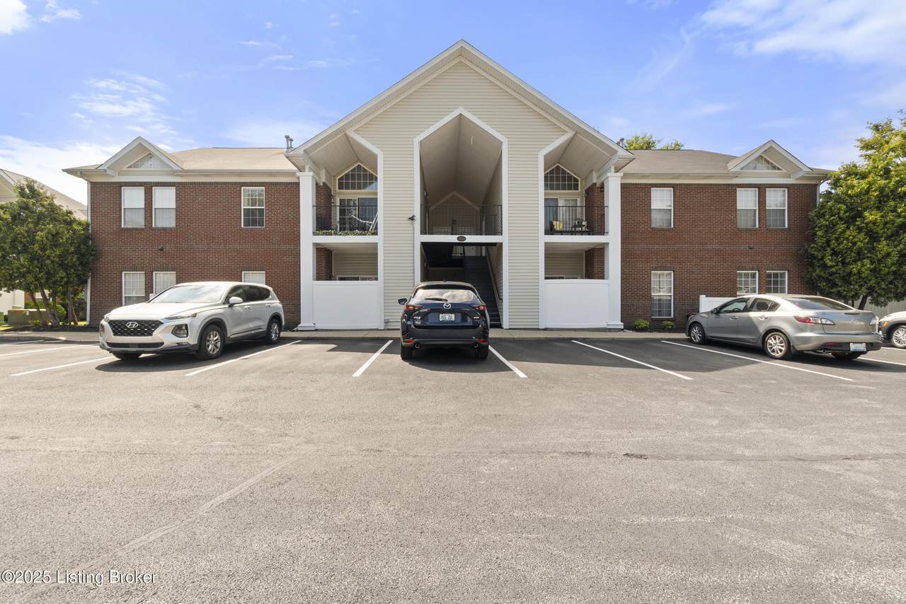 1120 Westlynne Pl - Photo 1