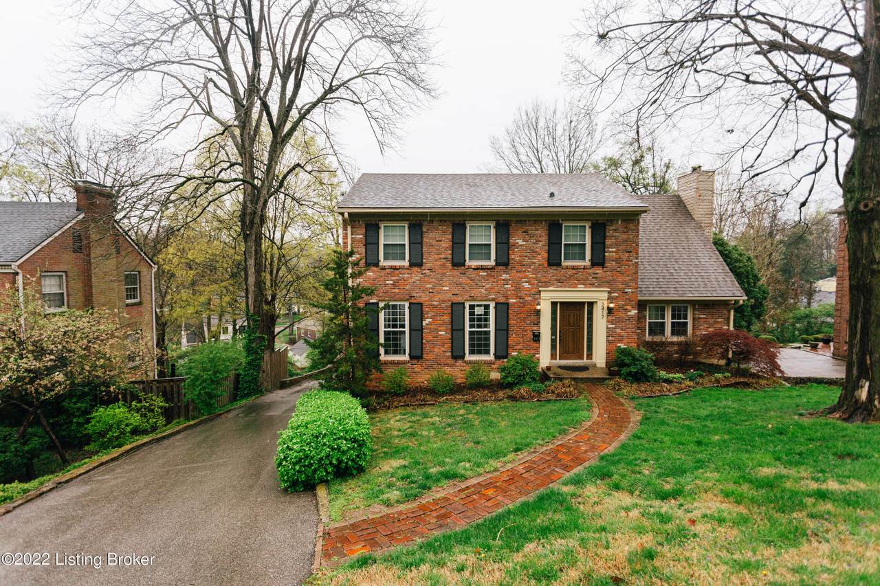 2417 Ashwood Dr - Photo 1