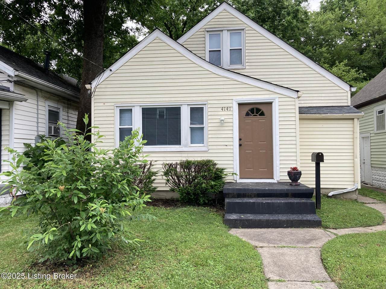 4141 5th St - Photo 1