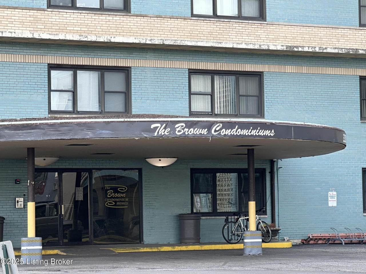 3320 Bardstown Rd - Photo 1