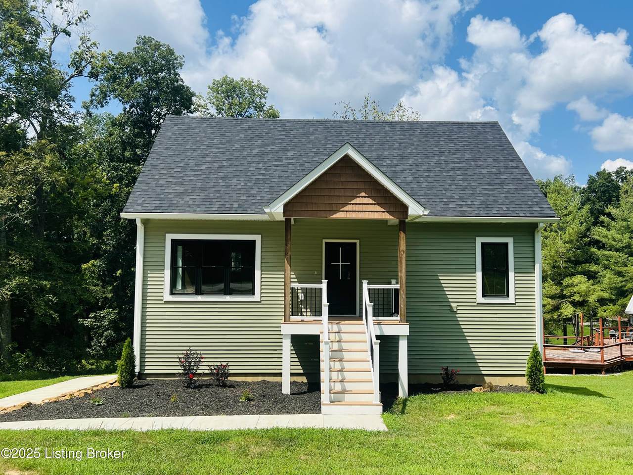 249 Timbercrest Ln - Photo 1