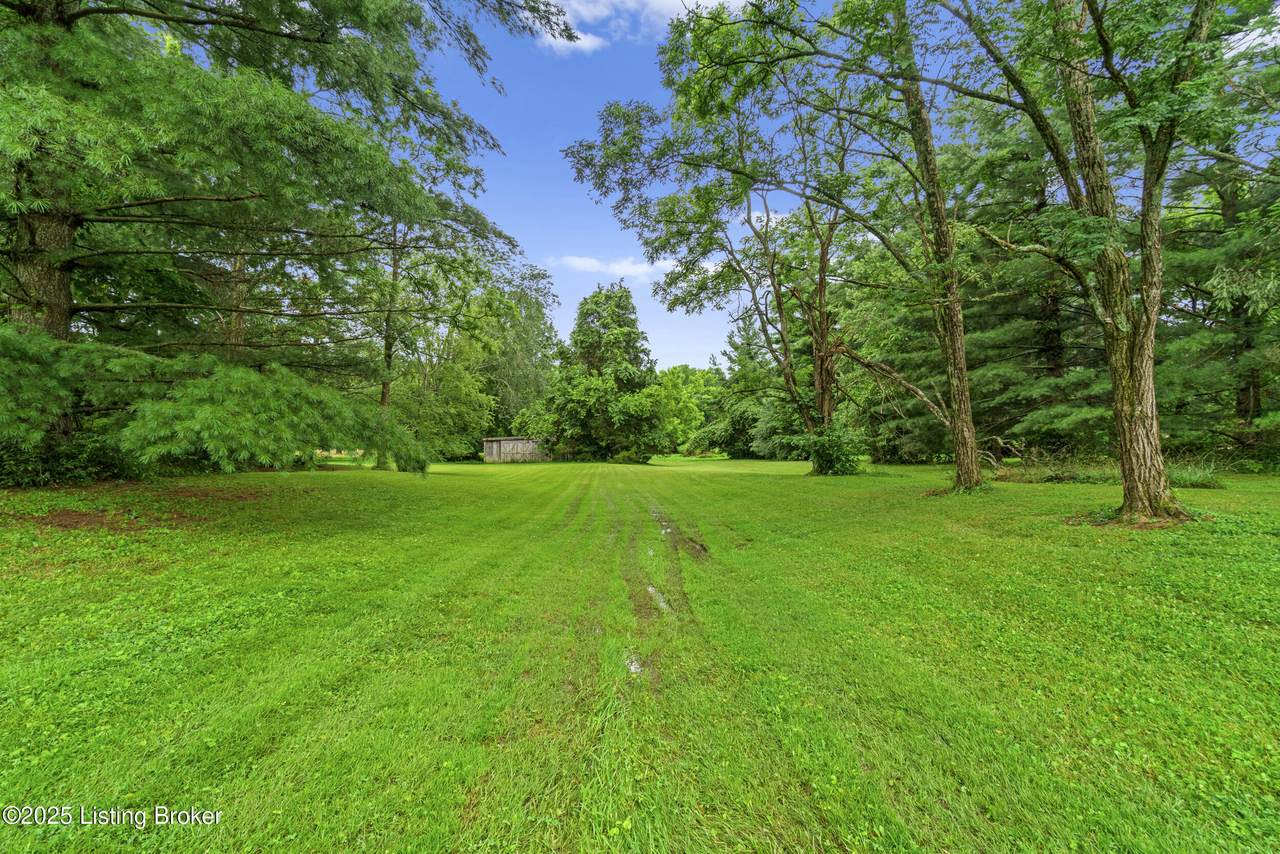 4603 Evergreen Rd - Photo 1