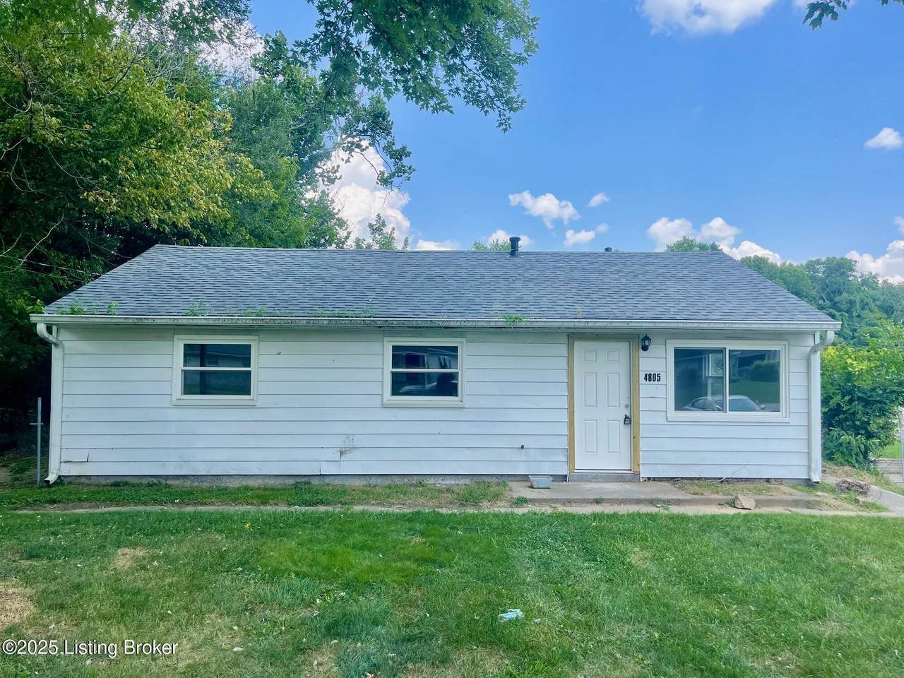 4805 Seville Dr - Photo 1