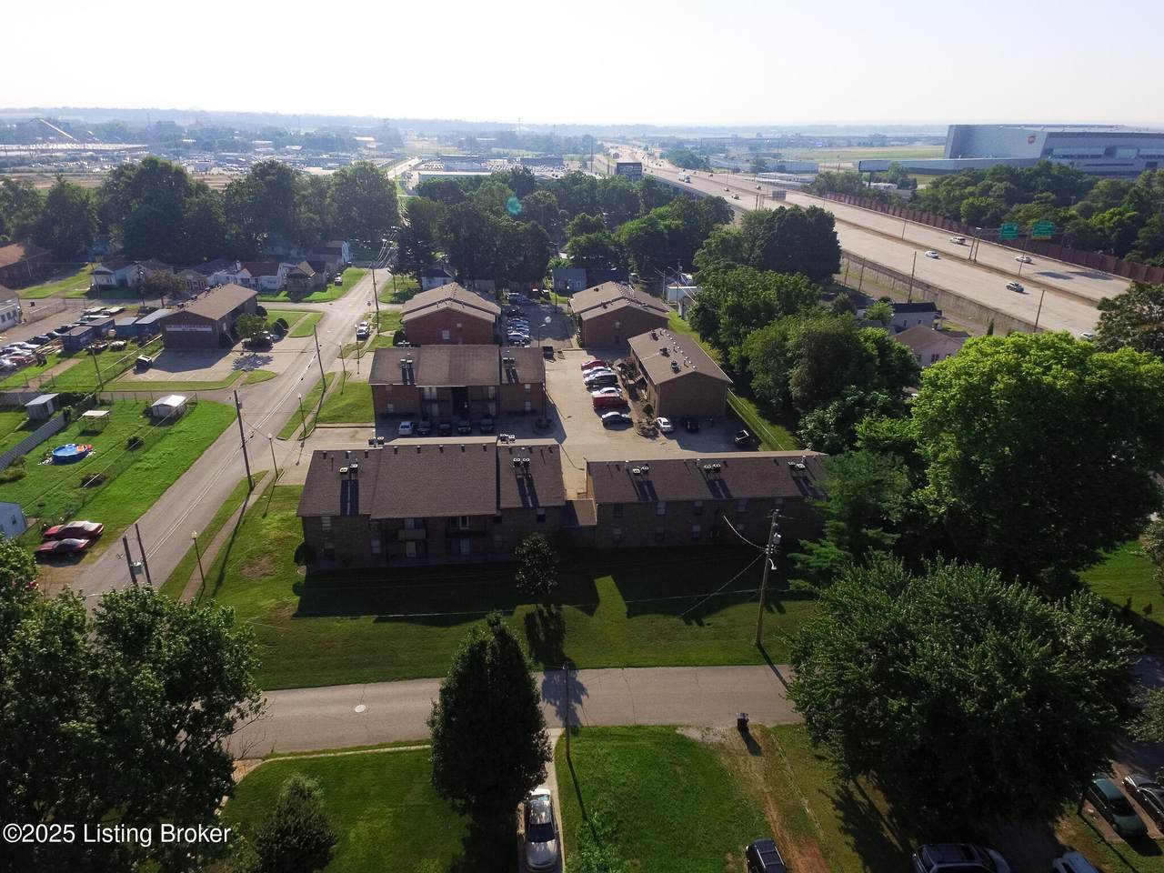 https://bt-photos.global.ssl.fastly.net/louisville/1280_boomver_1_1695606-2.jpg