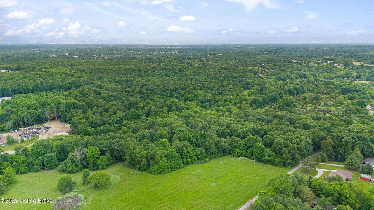 1 Singleton Ln - Photo 1