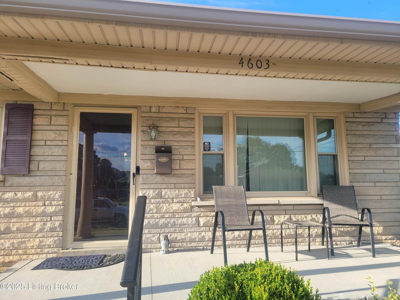 4603 Melvin Dr - Photo 1