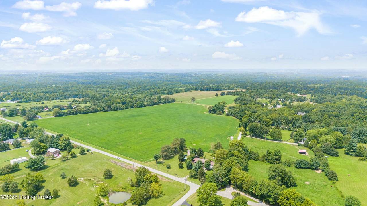 11 Old Jericho Rd - Photo 1