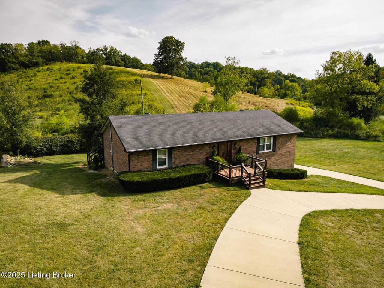 835 Cat Walk Rd - Photo 1