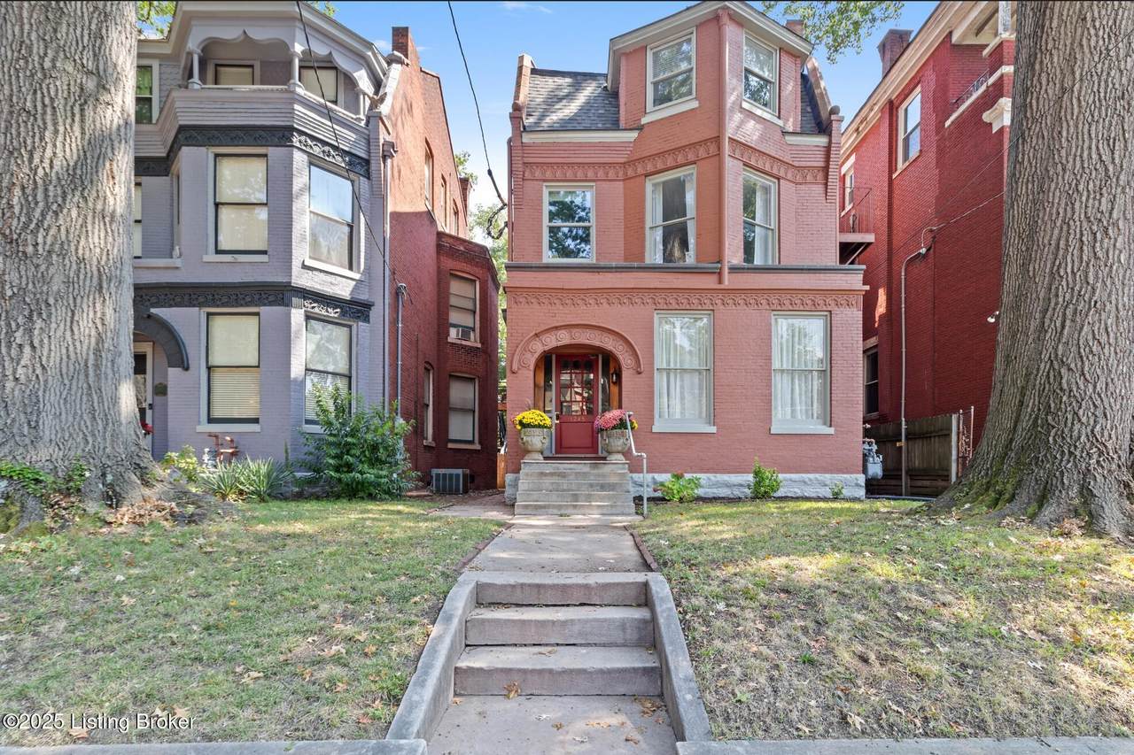 1245 1st St - Photo 1