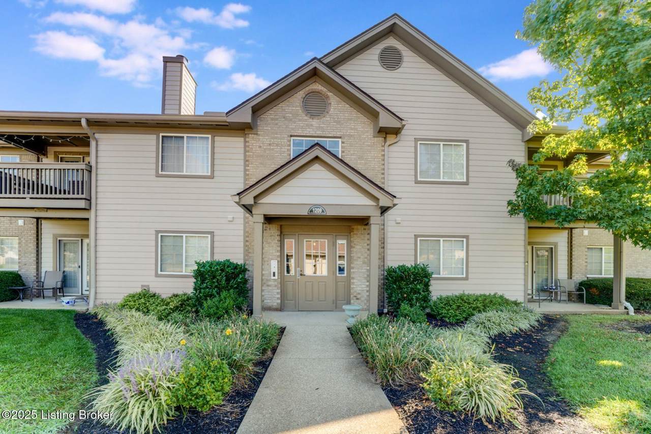 1209 Winter Springs Ct - Photo 1
