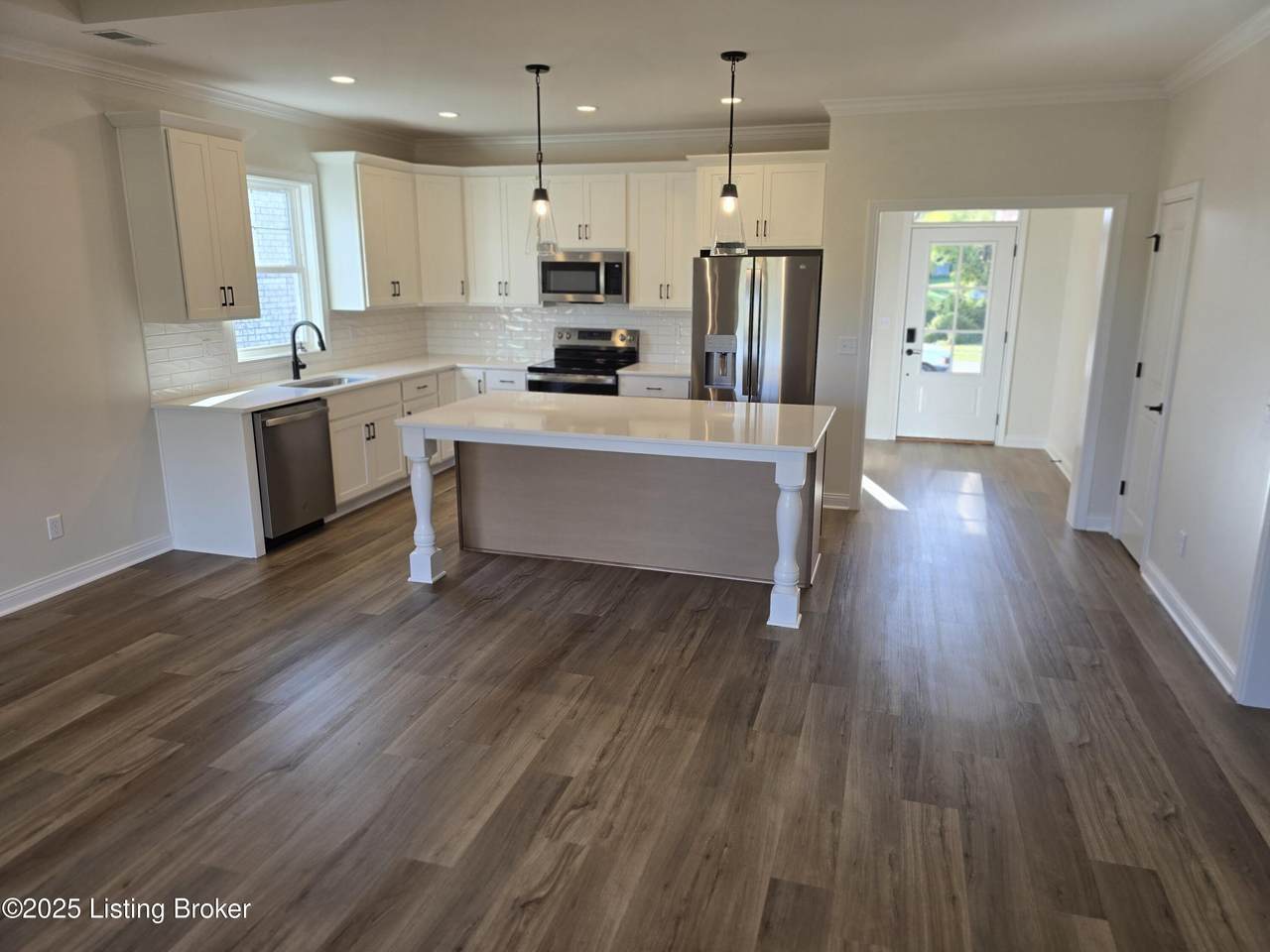 4427 Lochridge Pkwy - Photo 1