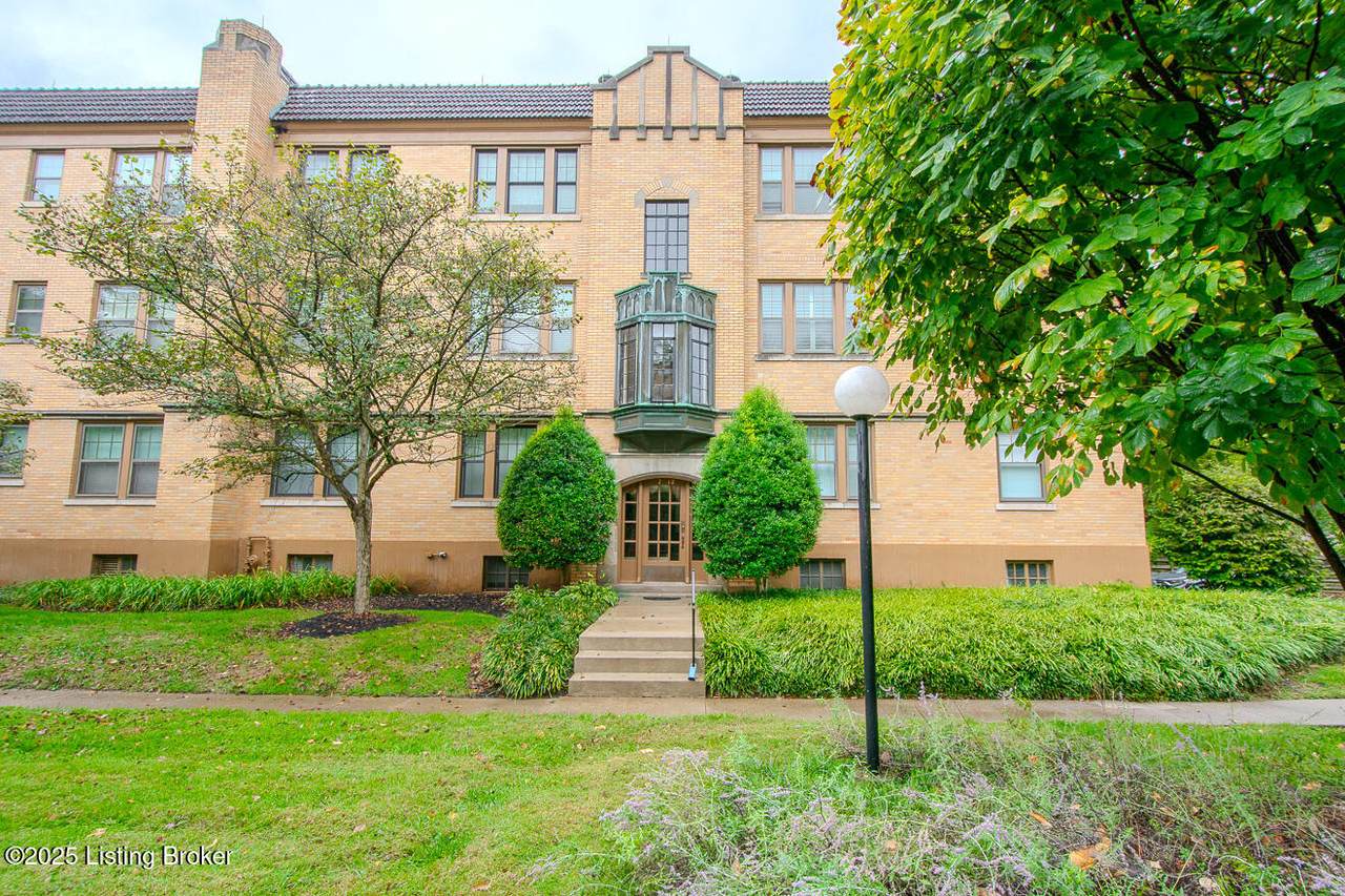 3015 Brownsboro Rd - Photo 1