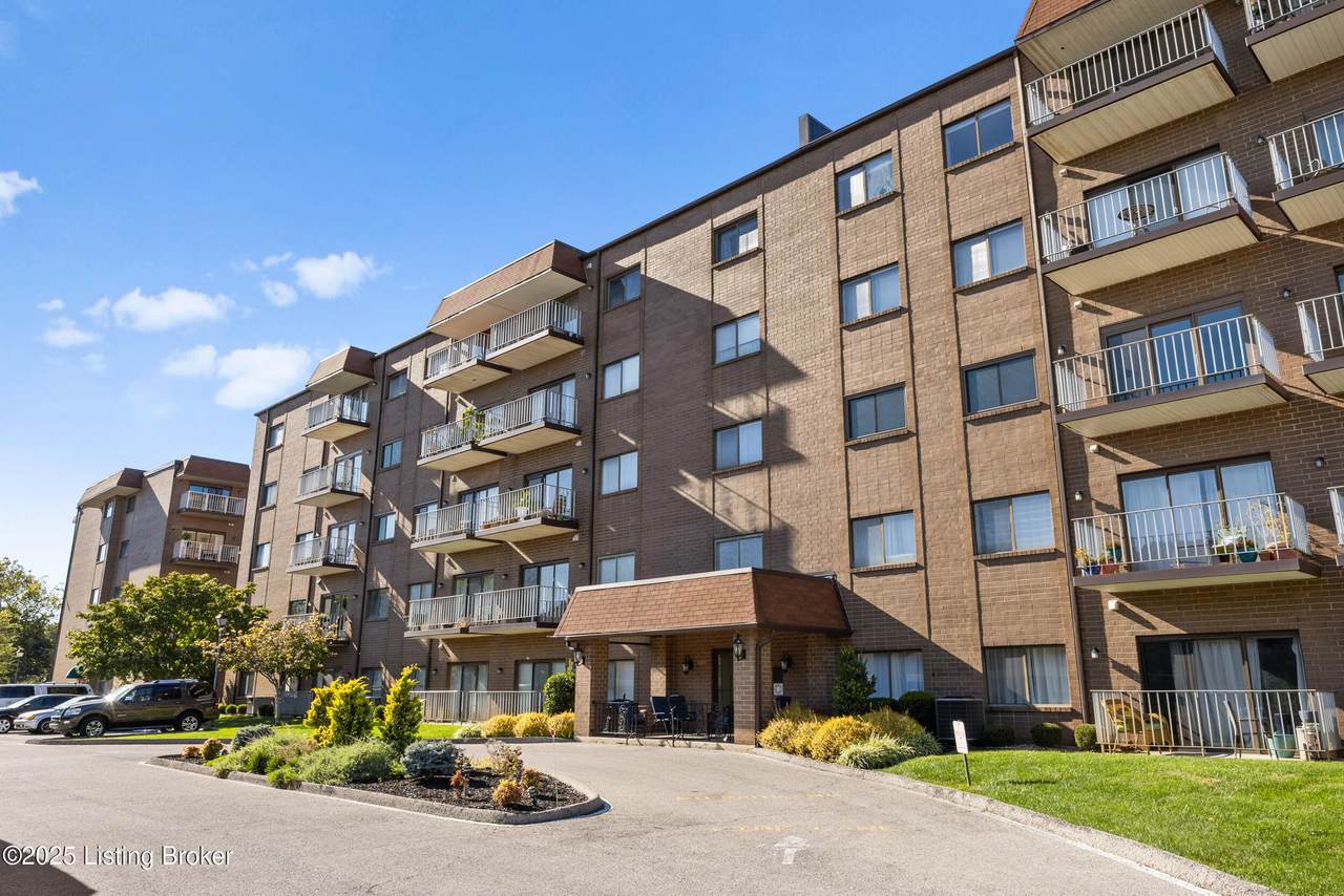 3030 Breckenridge Ln - Photo 1