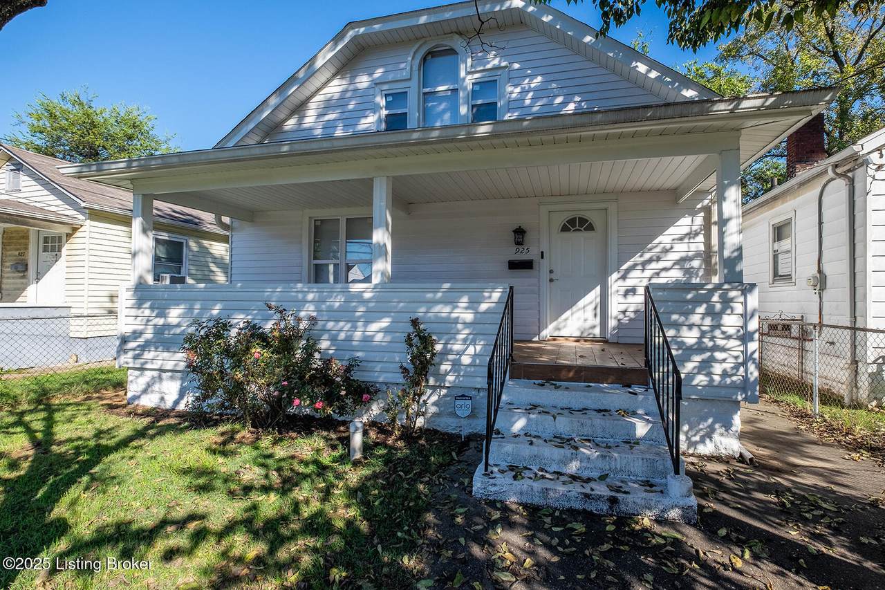 925 Evelyn Ave - Photo 1