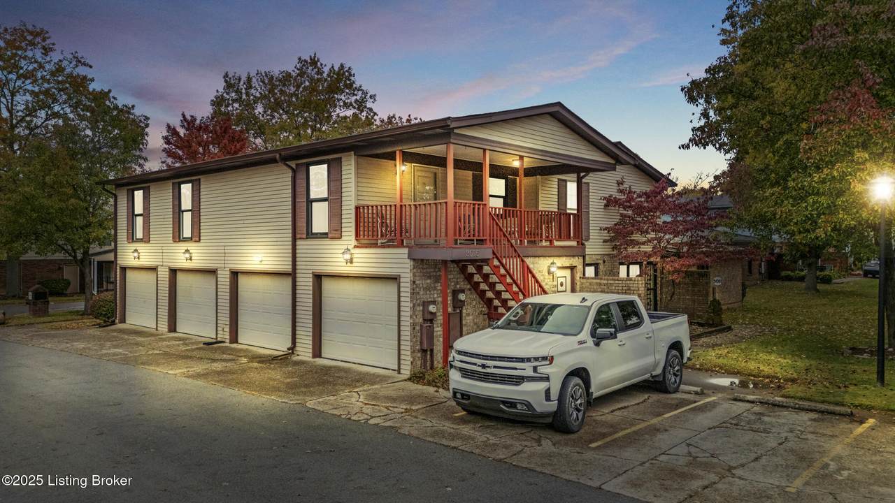 3015 Groveview Ct - Photo 1