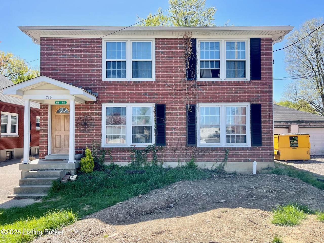 816 Melford Ave - Photo 1