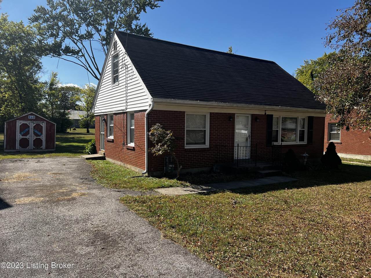 1002 Meadow Hill Rd - Photo 1