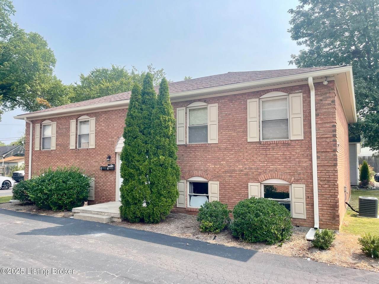 1922 Silver St - Photo 1