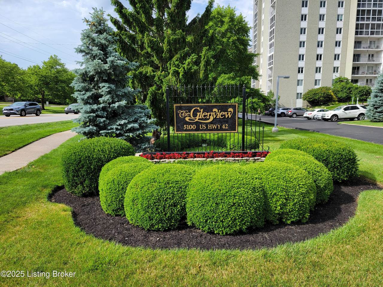 5100 Us-42 - Photo 1