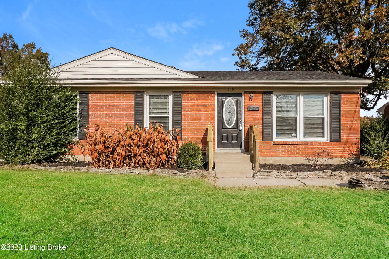 215 Kim Ct - Photo 1