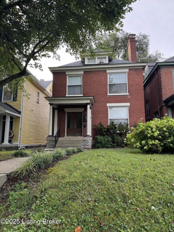 1327 Hepburn Ave - Photo 1