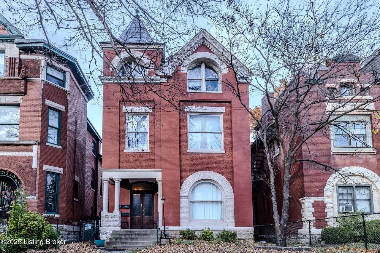 125 Ormsby Ave - Photo 1